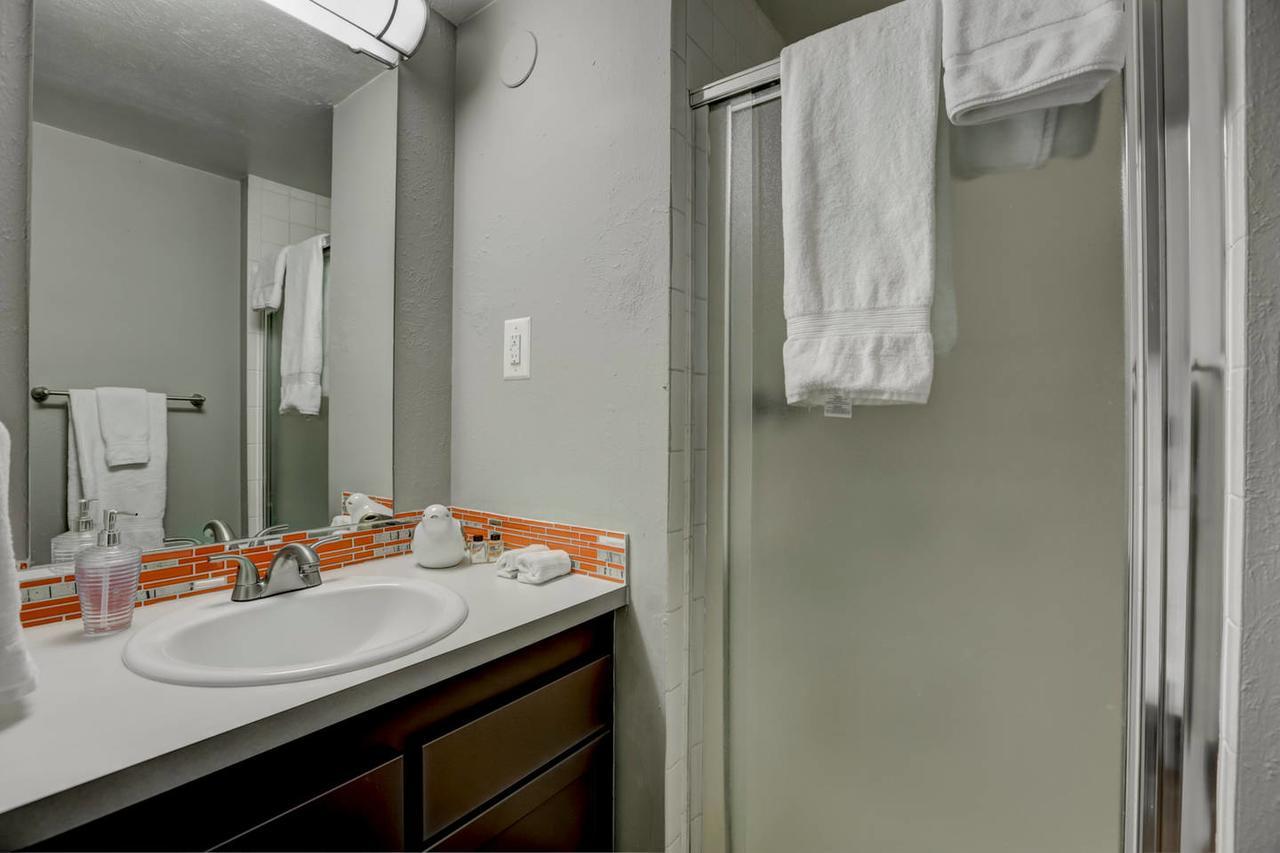 Two-Bedroom On Pennsylvania Denver Ngoại thất bức ảnh